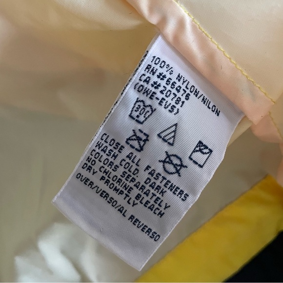 Tommy Hilfiger Yellow Rain Jacket Windbreaker Sz M VINTAGE - Picture 9 of 10